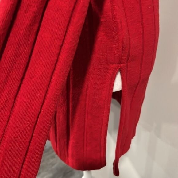 Anthropologie Ribbed Slide Slit Tunic Red New NWOT - Small - Picture 6 of 13